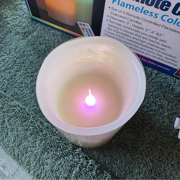 Two Elephants Remote Controlled Flameless Colored Candles Set of 3 BRAND NEW - Picture 4 of 4